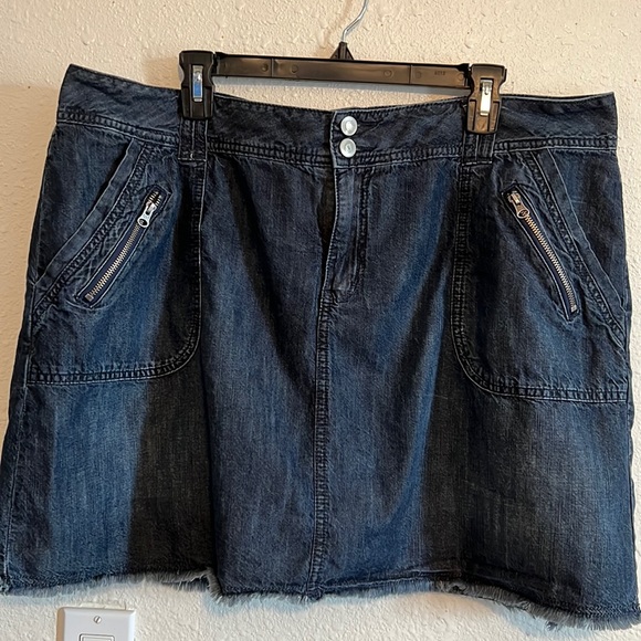Lane Bryant Dresses & Skirts - Lanebryant short skirt.